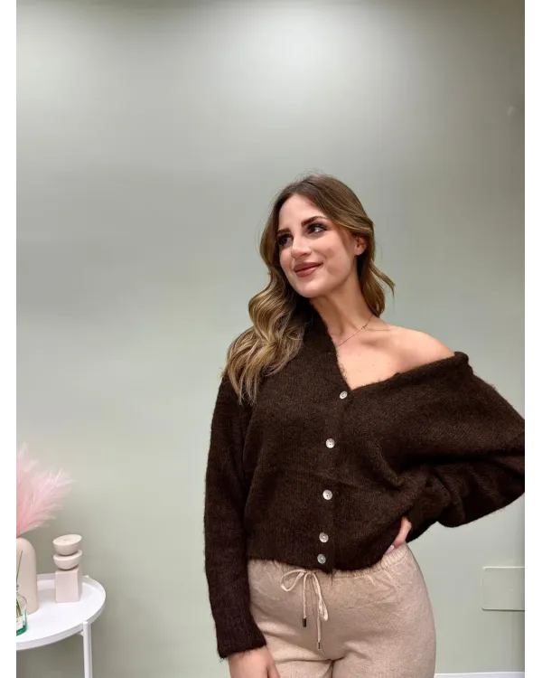 Cardigan morbido con bottoni
