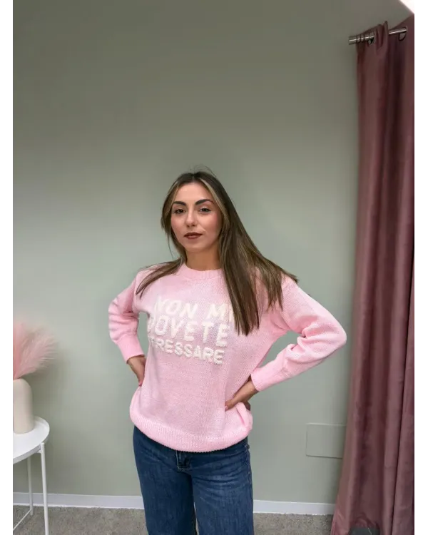 Maglione Donna Rosa con Scritta “Non Mi Dovete Stressare” – AP17